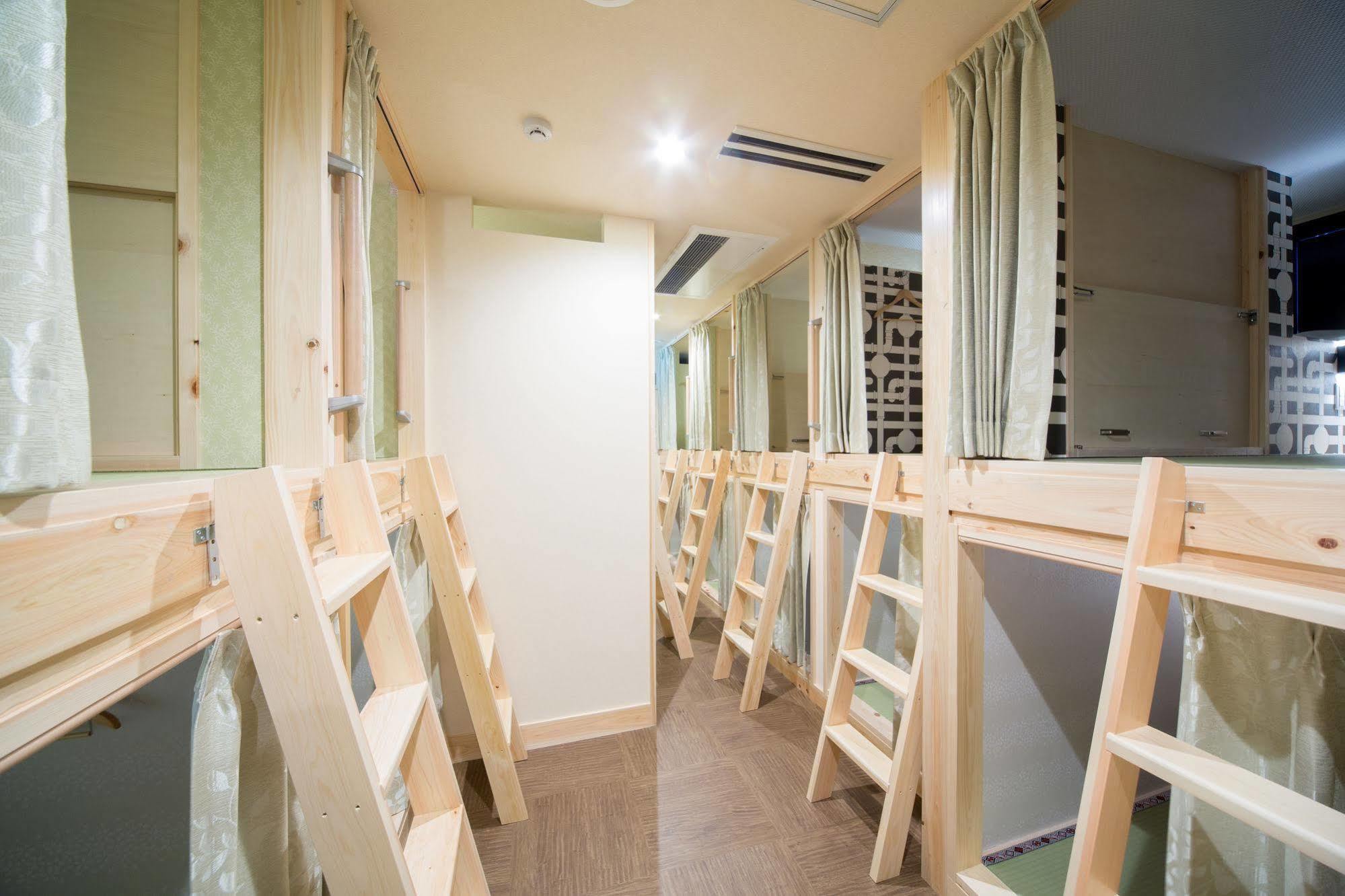 Hostel Wasabi Nagoya Ekimae Esterno foto
